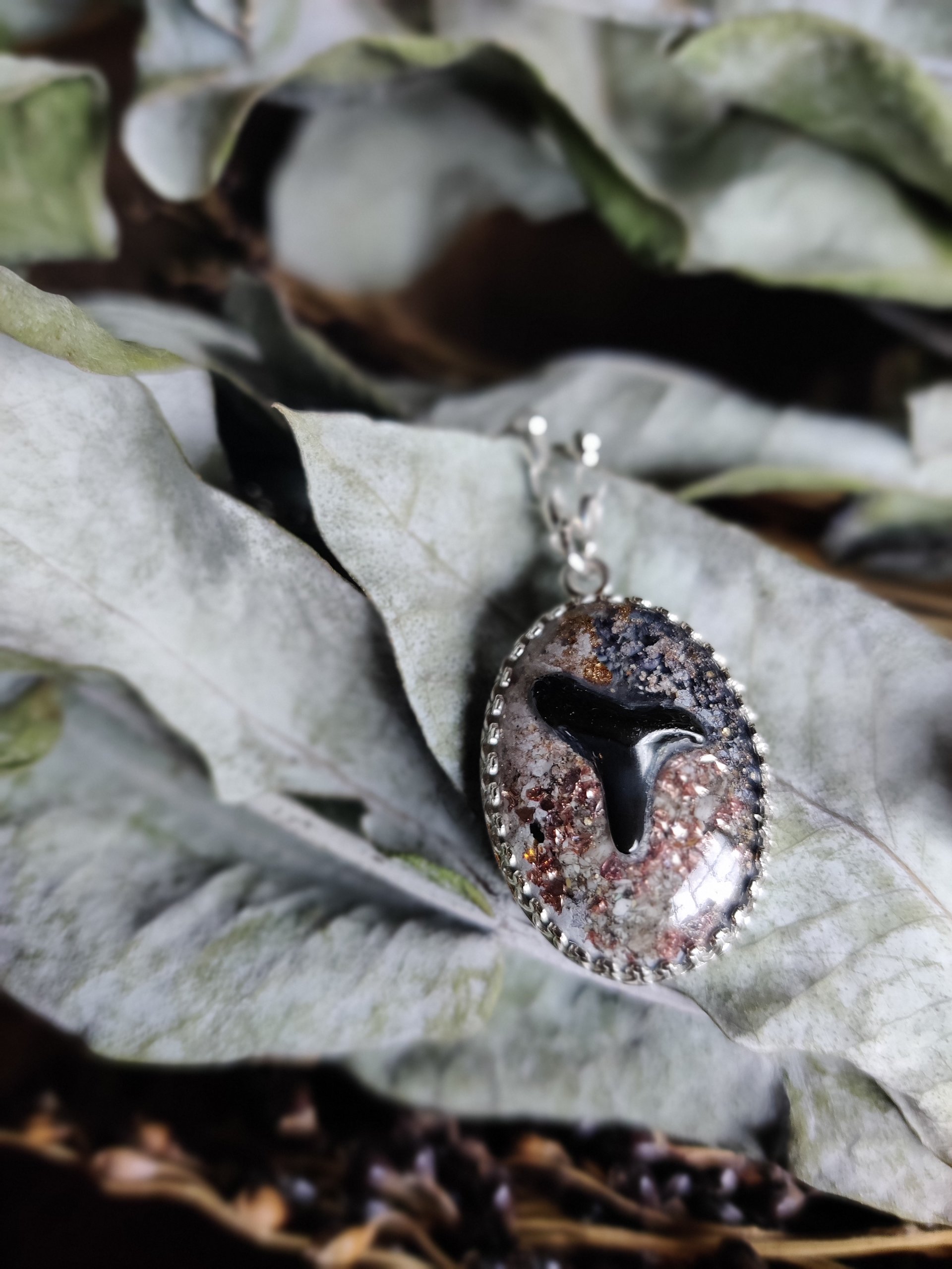 gedenksieraad met as, gedenksieraad epoxy, gedenksieraad uniek, gedenksieraden